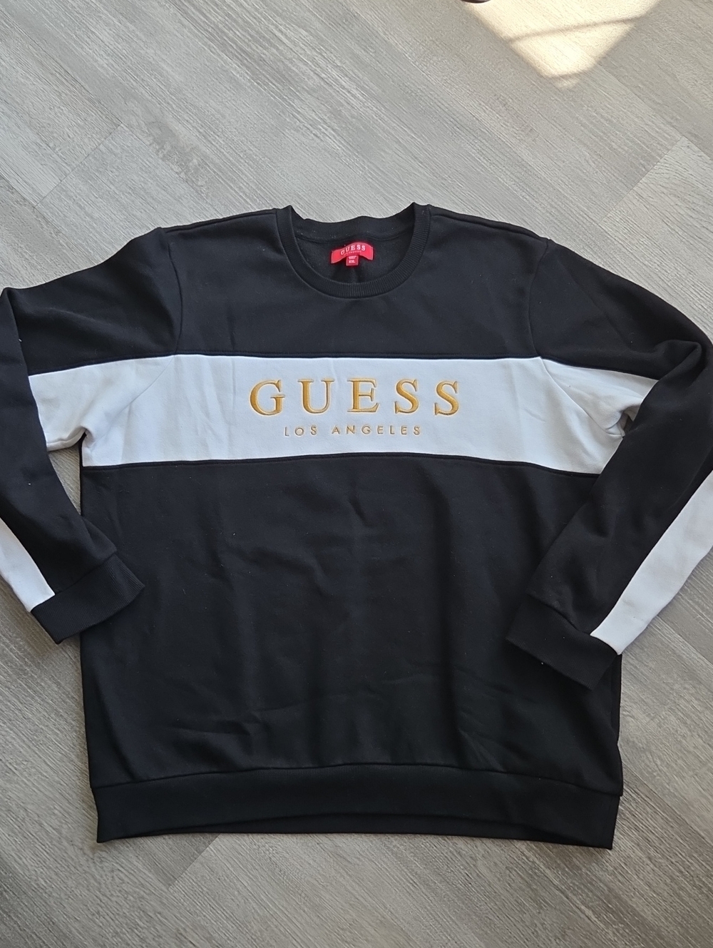 GUESS Black & White Crewneck Sweatshirt with Gold Logo